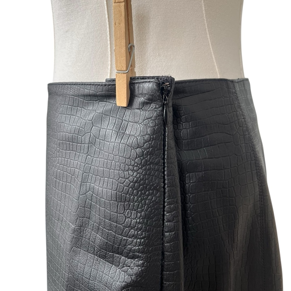 Vintage 90s black genuine croc leather pencil skirt back slit fully lined 12 - Picture 7 of 12